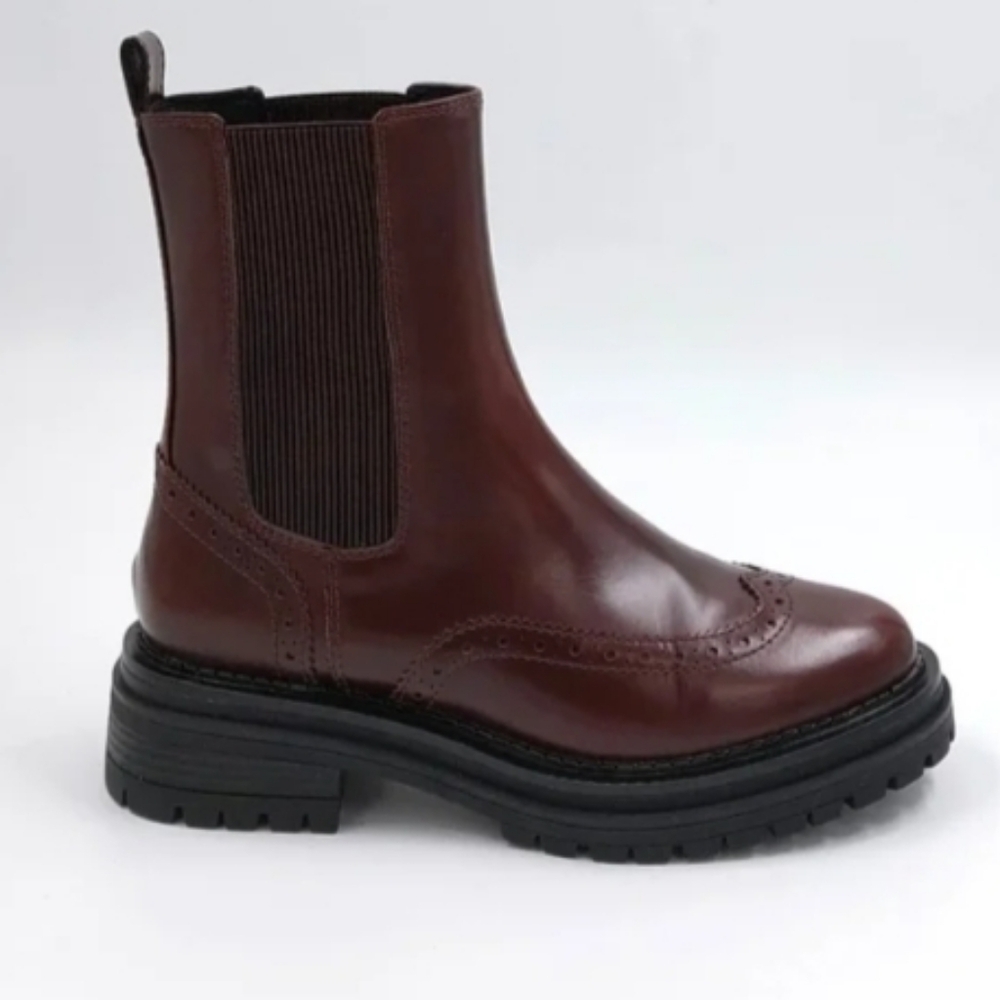 BibiLou Lianna Patent Leather Cognac Ankle Boots Size 38